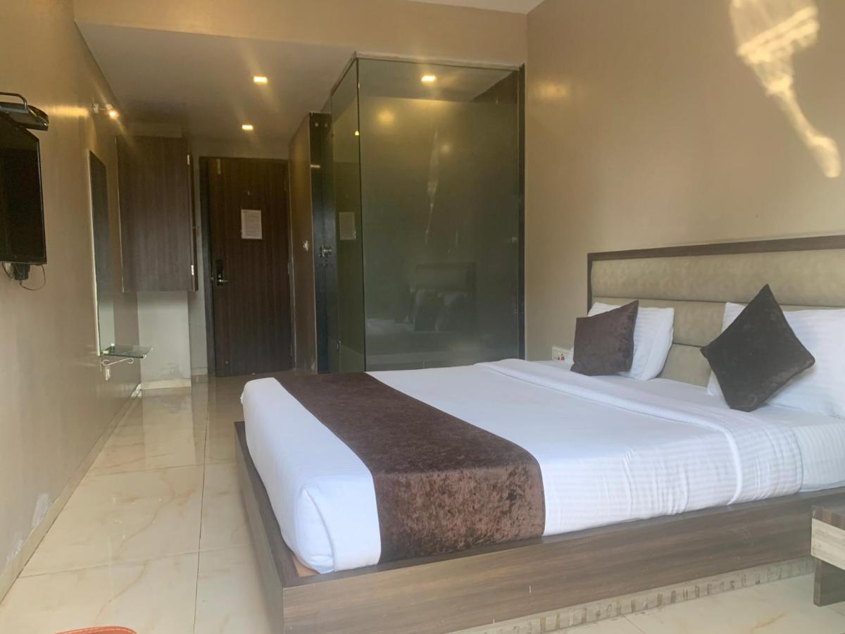Hotel Merakee - Near Dahisar Mira Road Mumbai Εξωτερικό φωτογραφία