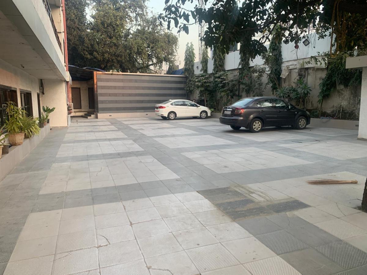 Hotel Merakee - Near Dahisar Mira Road Mumbai Εξωτερικό φωτογραφία